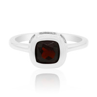 Mozambique Garnet Silver Ring