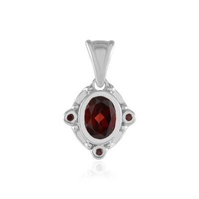 Mozambique Garnet Silver Pendant