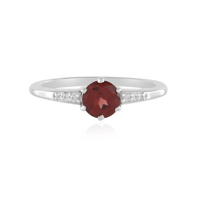 Mozambique Garnet Silver Ring