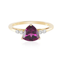 9K Magenta Garnet Gold Ring