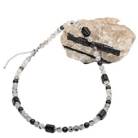 Accessory with Tourmalinated Quartz