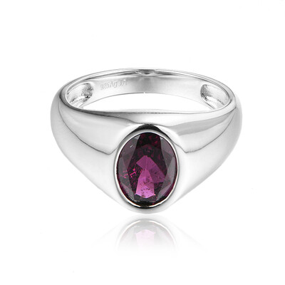 Tocantin Garnet Silver Ring