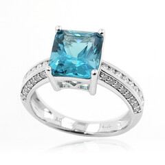 14K Caribbean Blue Apatite Gold Ring (de Melo)