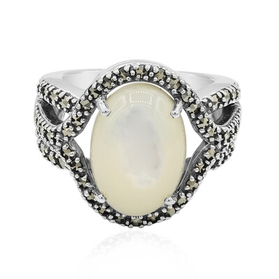 Mother of Pearl Silver Ring