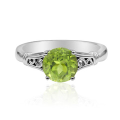 Peridot Silver Ring