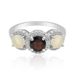 Garnet Silver Ring
