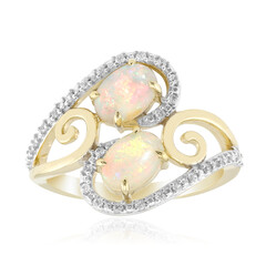 9K Brazilian White Opal Gold Ring