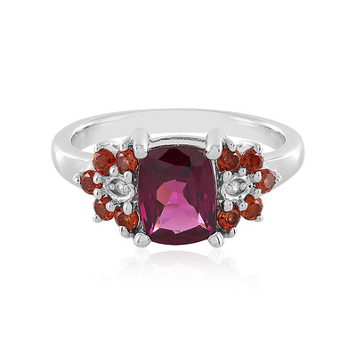 Magenta Garnet Silver Ring