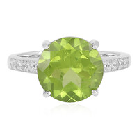 Peridot Silver Ring