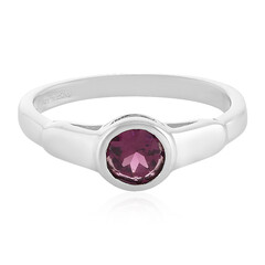 Tocantin Garnet Silver Ring