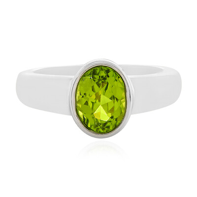 Jilin Peridot Silver Ring