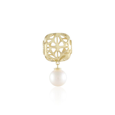 9K Freshwater pearl Gold Pendant (Ornaments by de Melo)
