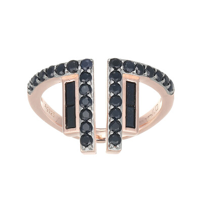 Black Sapphire Silver Ring (Adela Silber)