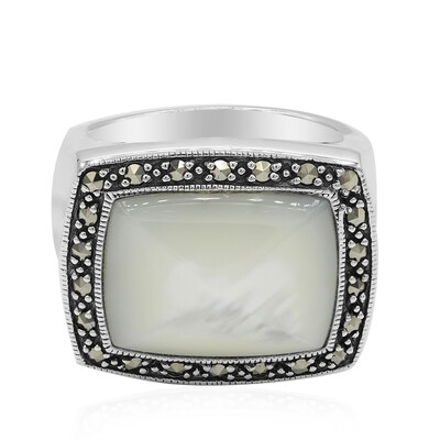 Mother of Pearl Silver Ring