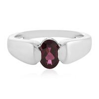 Tocantin Garnet Silver Ring