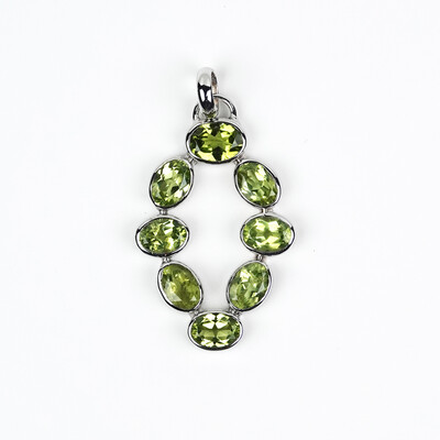Peridot Silver Pendant