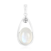 Tanzanian Rainbow Moonstone Silver Pendant