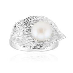 White Freshwater Pearl Silver Ring (Michelle Albala)