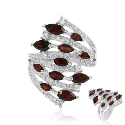 Garnet Silver Ring