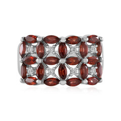 Mozambique Garnet Silver Ring