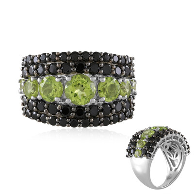 Peridot Silver Ring