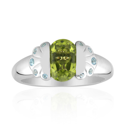 Jilin Peridot Silver Ring (Remy Rotenier)