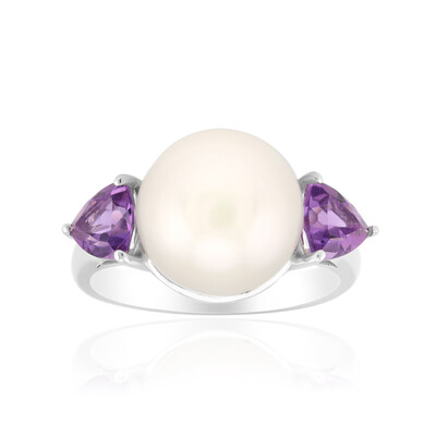 White Freshwater Pearl Silver Ring (Michelle Albala)