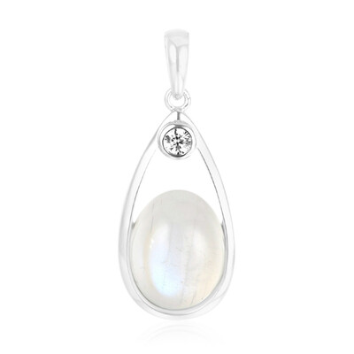 Tanzanian Rainbow Moonstone Silver Pendant