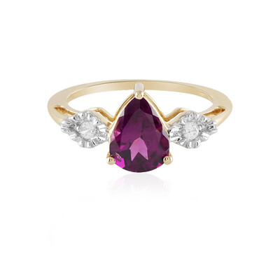 9K Magenta Garnet Gold Ring