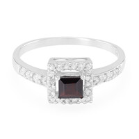 Mozambique Garnet Silver Ring