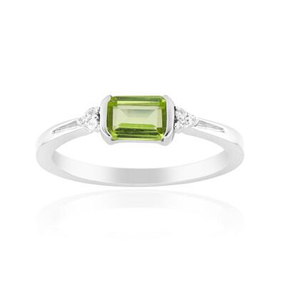 Peridot Silver Ring