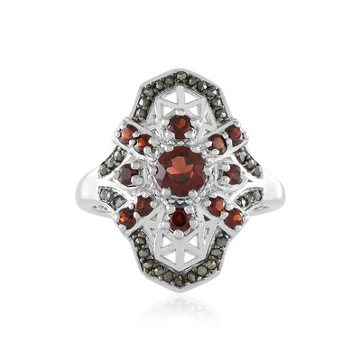 Mozambique Garnet Silver Ring