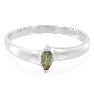 Madagascan Colour Change Garnet Silver Ring
