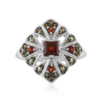 Mozambique Garnet Silver Ring