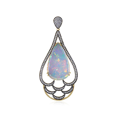 14K Welo Opal Gold Pendant (AMAYANI)