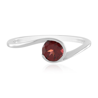 Mozambique Garnet Silver Ring