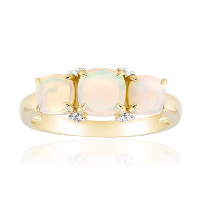 9K Brazilian White Opal Gold Ring
