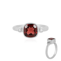 Mozambique Garnet Silver Ring