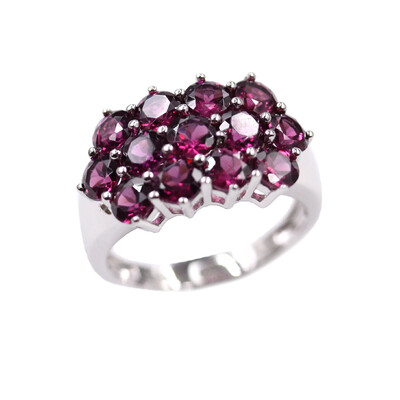 Tocantin Garnet Silver Ring