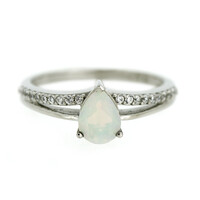 Welo Opal Silver Ring