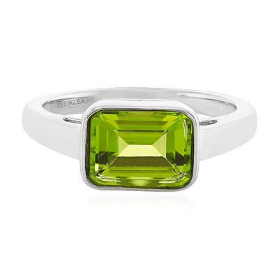 Jilin Peridot Silver Ring