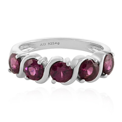 Tocantin Garnet Silver Ring