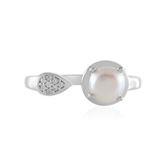 White Freshwater Pearl Silver Ring