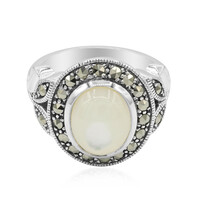 Mother of Pearl Silver Ring