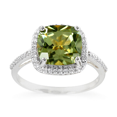 Zultanite Silver Ring