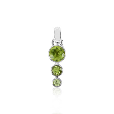 Peridot Silver Pendant