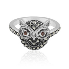 Mozambique Garnet Silver Ring