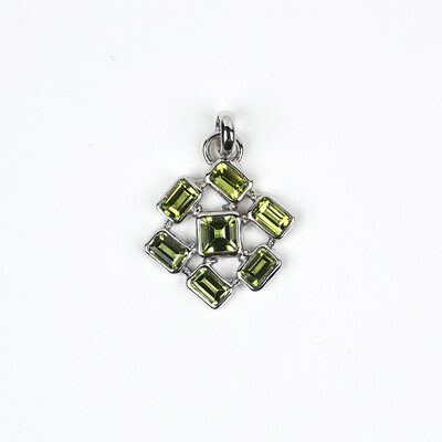 Peridot Silver Pendant
