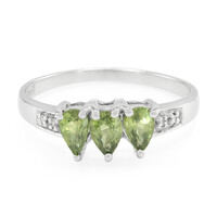 Mozambique Sapphire Silver Ring