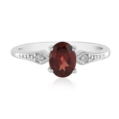 Mozambique Garnet Silver Ring